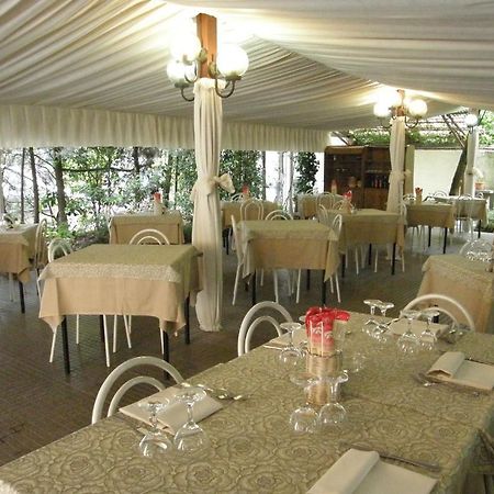 Albergo Ristorante La Scaiola Nuvolera Екстер'єр фото